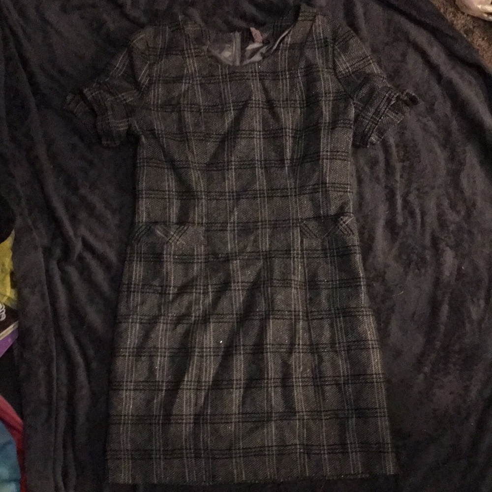 Jolie Plaid Dress
